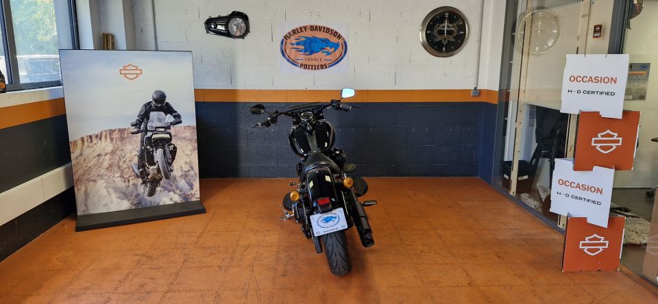 HARLEY-DAVIDSON SOFTAIL SLIM 1800 S 4