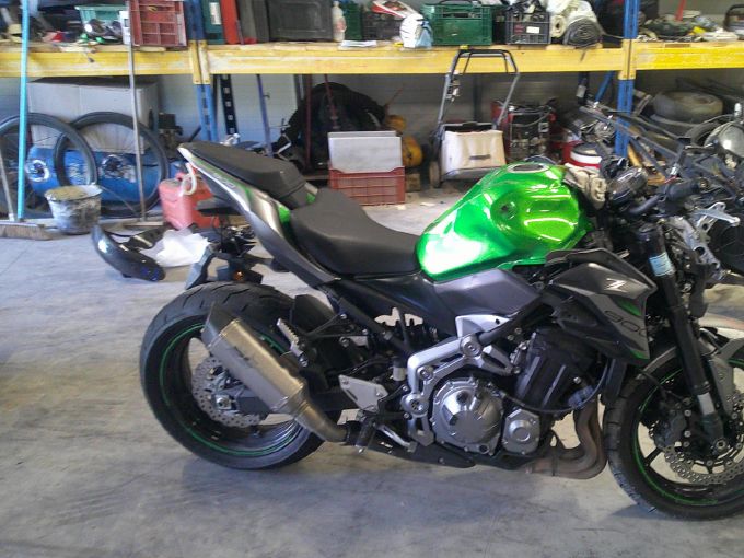 KAWASAKI Z 900 4