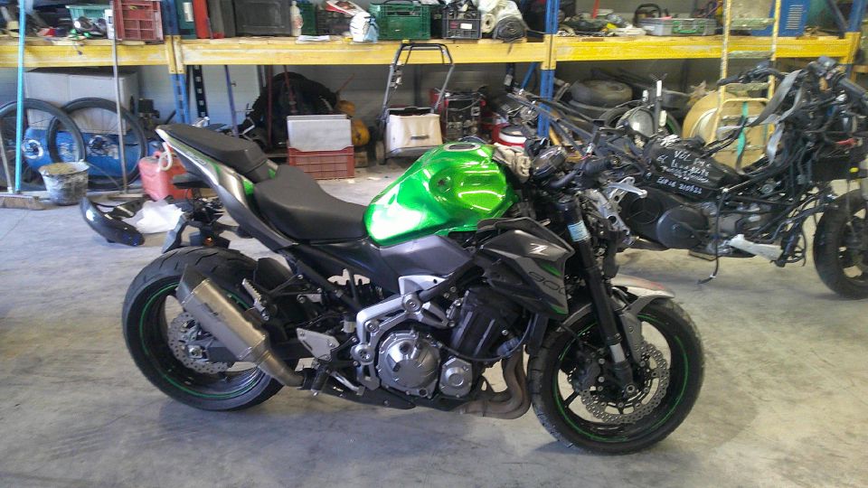 KAWASAKI Z 900 4