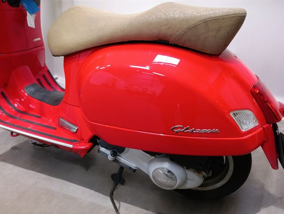 PIAGGIO GTS 250 4