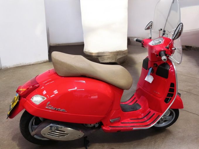 PIAGGIO GTS 250 4