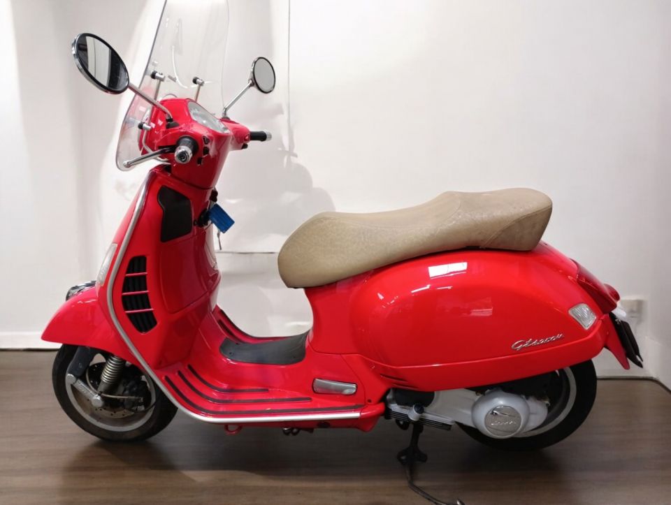 PIAGGIO GTS 250 4
