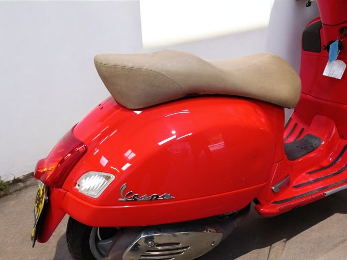 PIAGGIO GTS 250 4