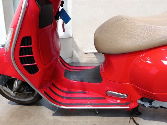 PIAGGIO GTS 250 4