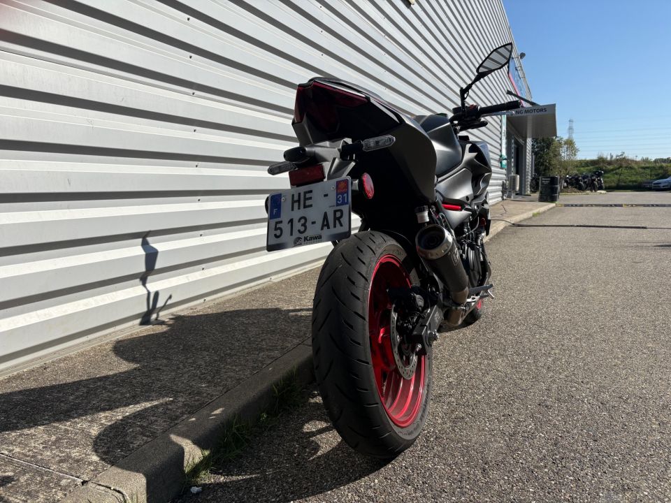 KAWASAKI Z 500 SE 4