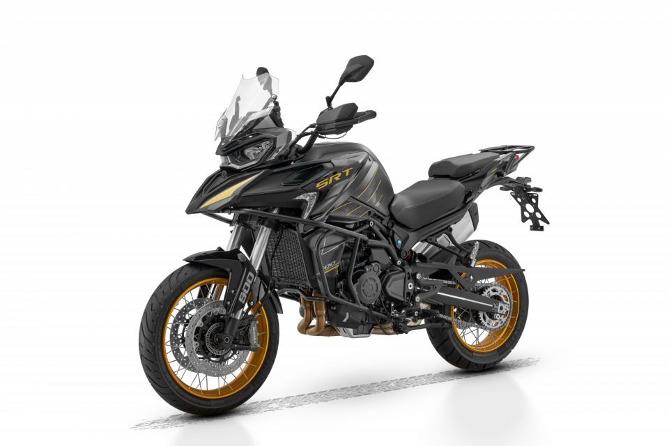 QJ MOTOR SRT 900 SX Touring 4