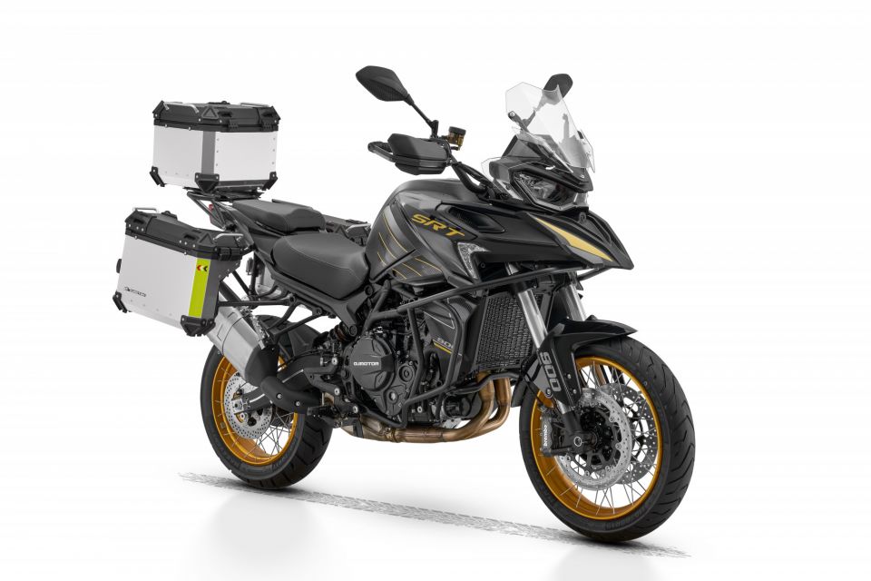 QJ MOTOR SRT 900 SX Touring 4