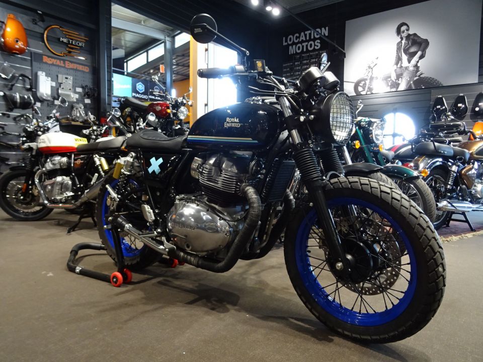 ROYAL ENFIELD INTERCEPTOR 4
