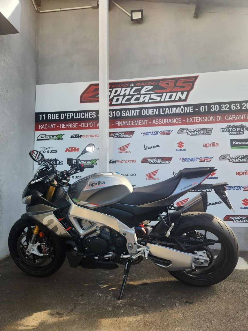 APRILIA TUONO 1100 V4 4