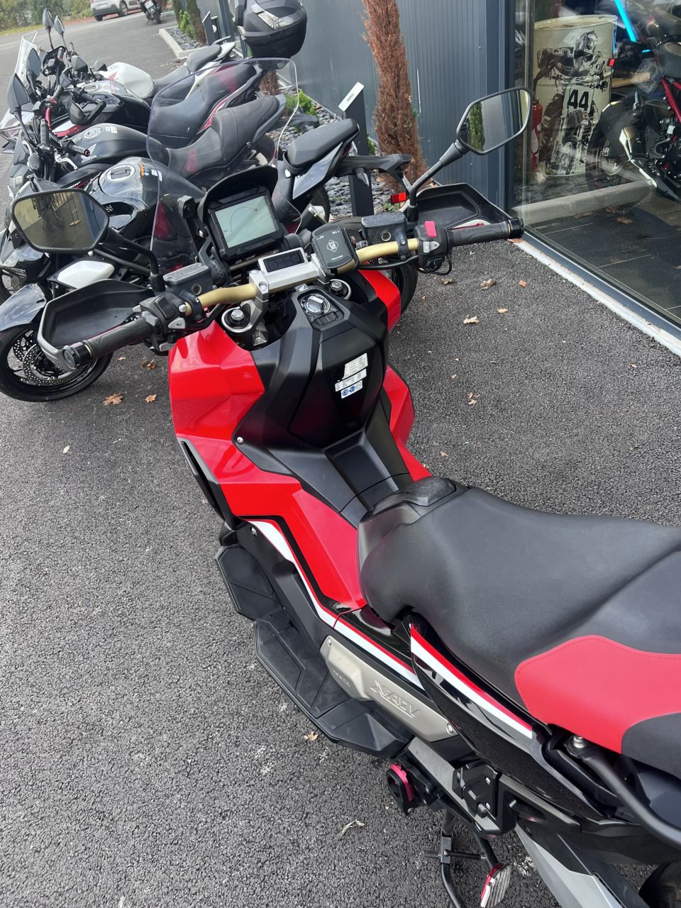 HONDA X-ADV 4