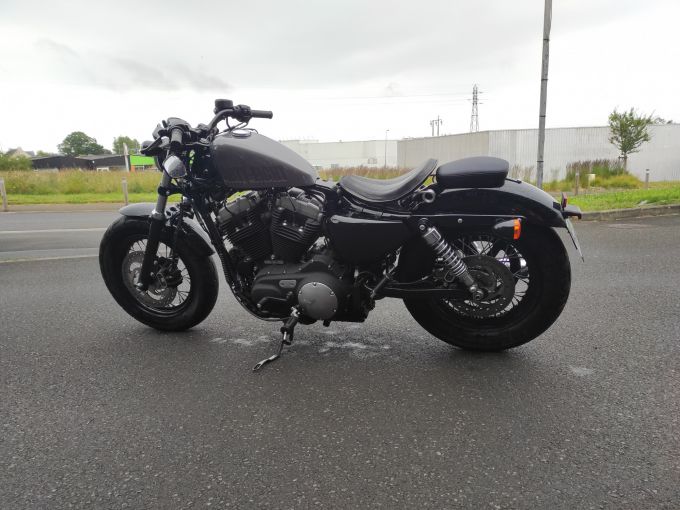 HARLEY-DAVIDSON SPORTSTER FORTY-EIGHT 1200 4