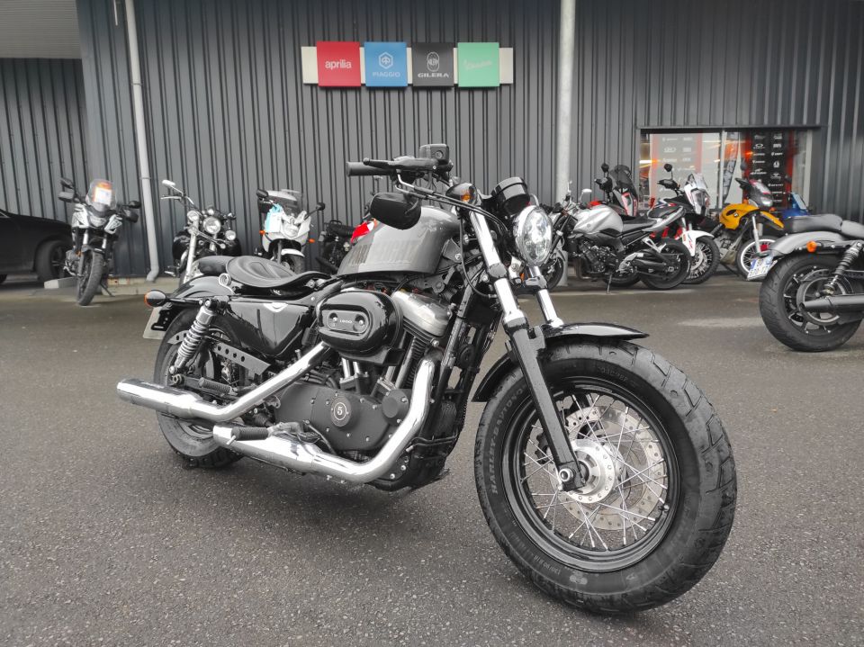 HARLEY-DAVIDSON SPORTSTER FORTY-EIGHT 1200 4