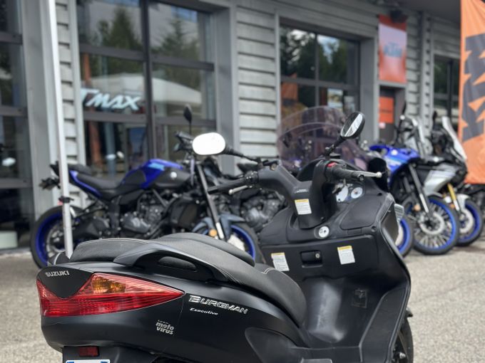 SUZUKI BURGMAN 200 4