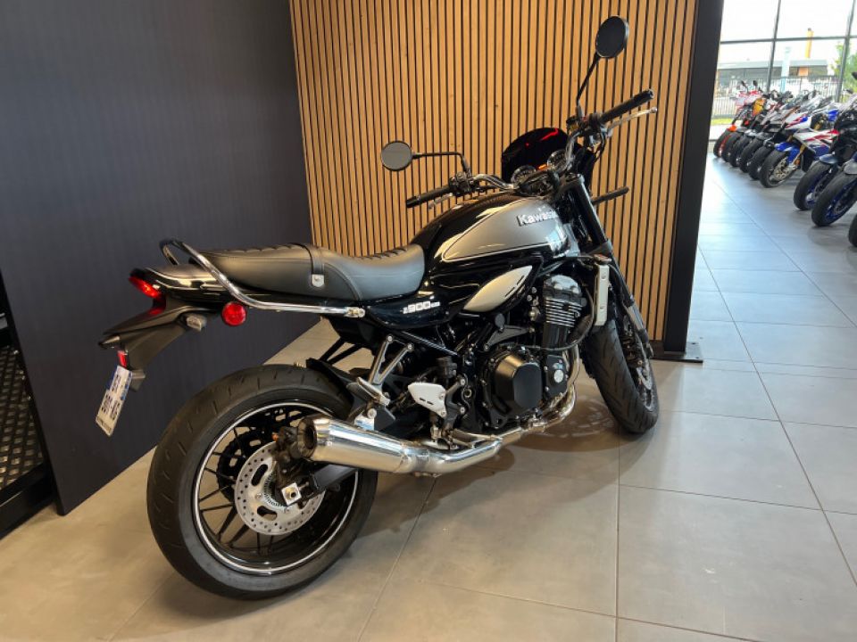 KAWASAKI Z900RS 4