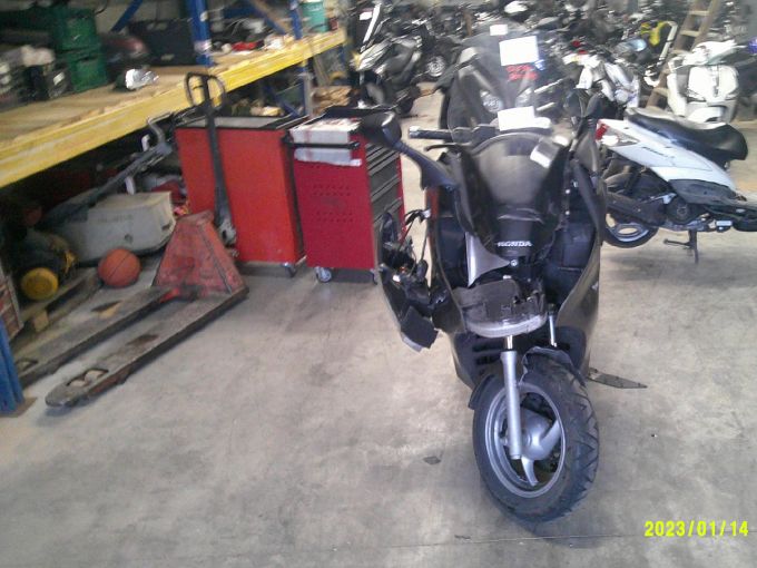 HONDA S-WING 125 4