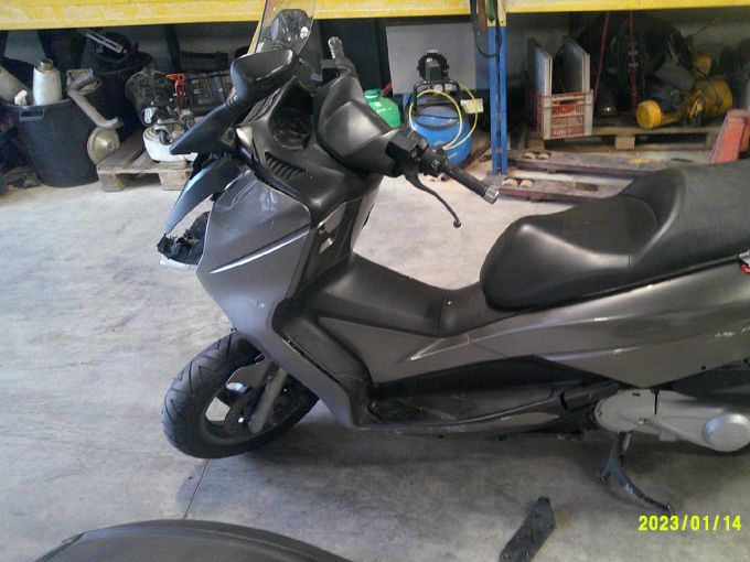HONDA S-WING 125 4