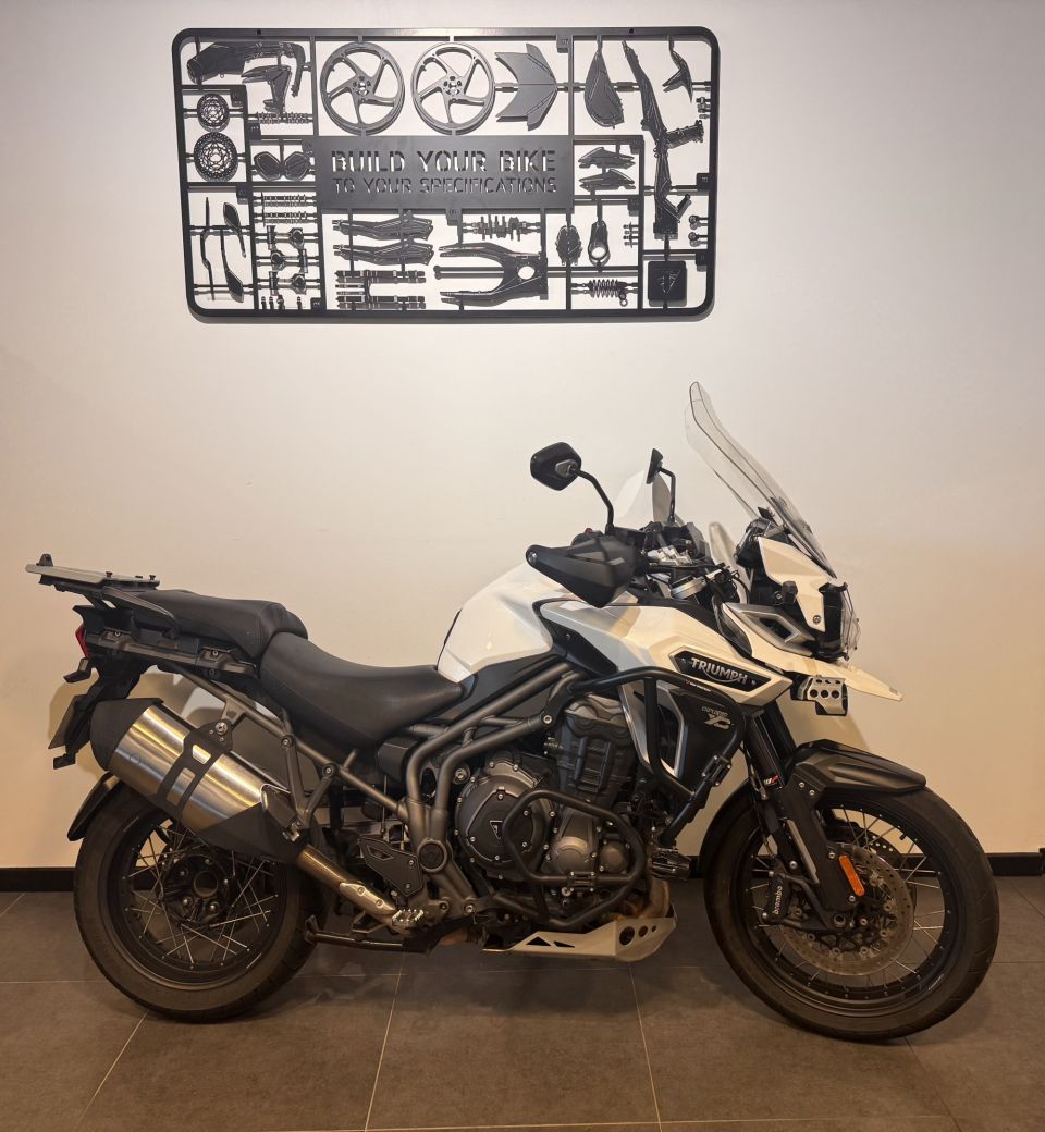 TRIUMPH TIGER 1200 EXPLORER XCA  4