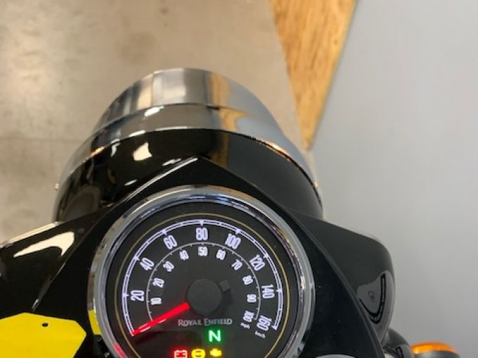 ROYAL ENFIELD Classic 350 4