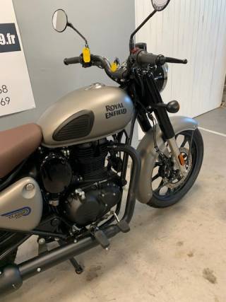 ROYAL ENFIELD Classic 350 - 2024