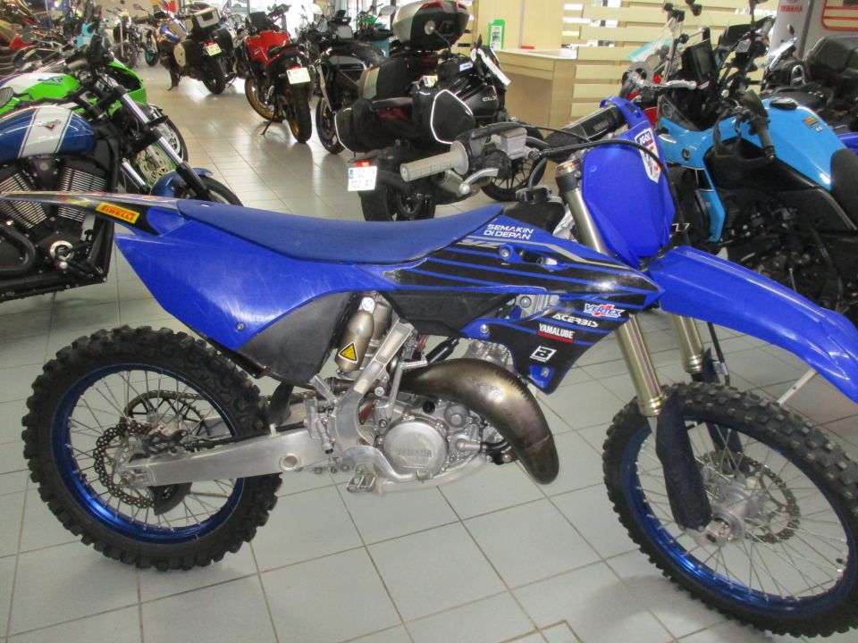YAMAHA YZ 125 4
