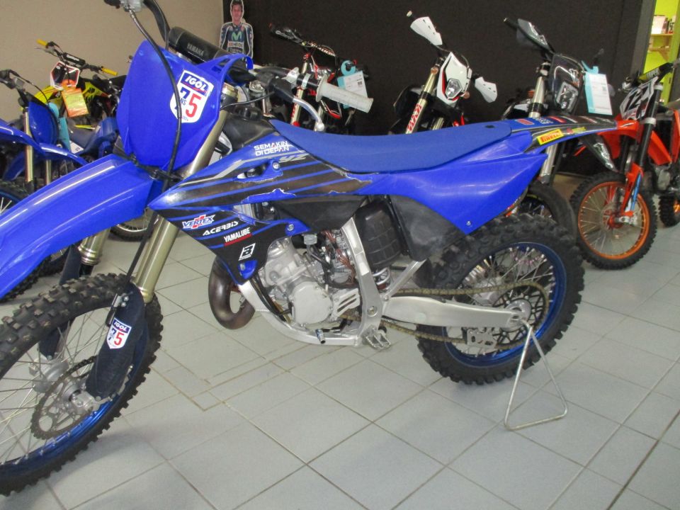 YAMAHA YZ 125 4