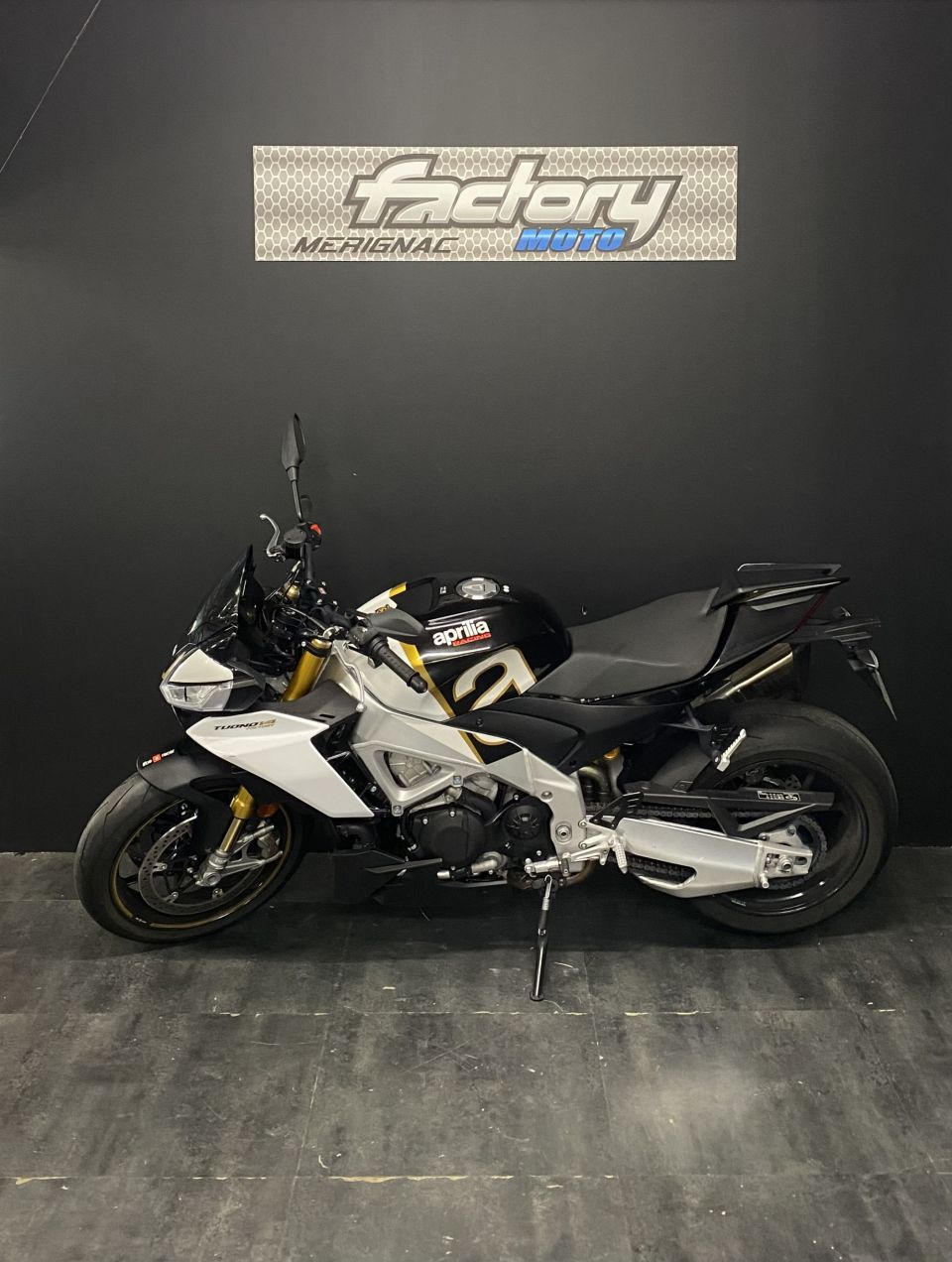 APRILIA TUONO 1100 V4 FACTORY 4