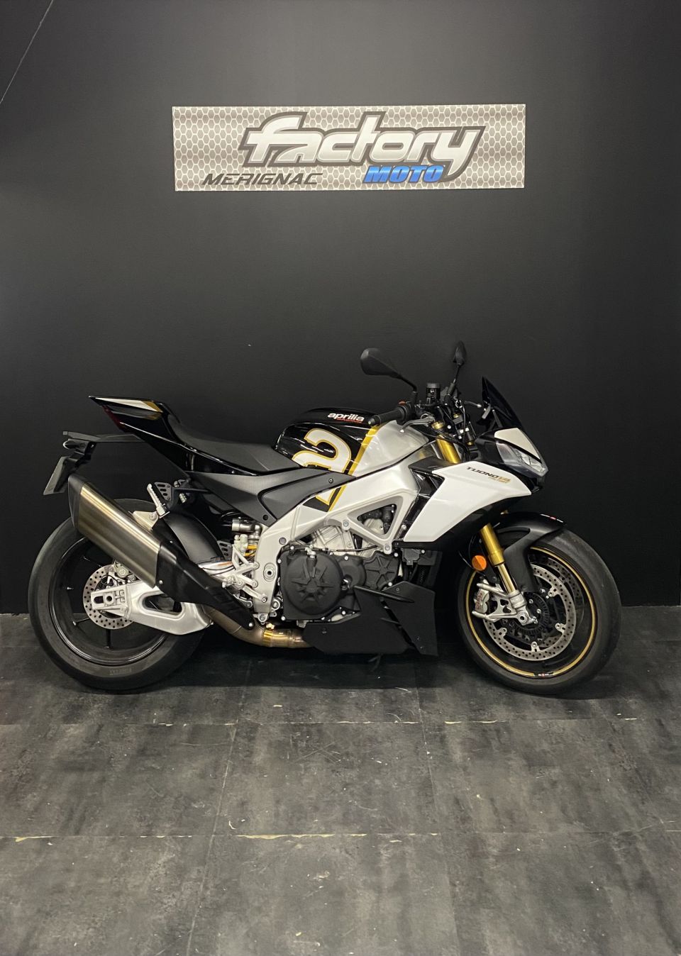APRILIA TUONO 1100 V4 FACTORY 4