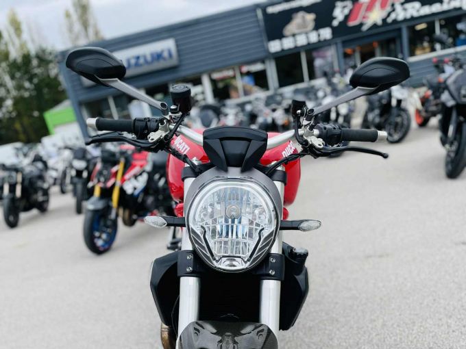 DUCATI MONSTER 1200 4