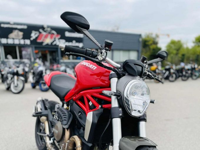 DUCATI MONSTER 1200 4