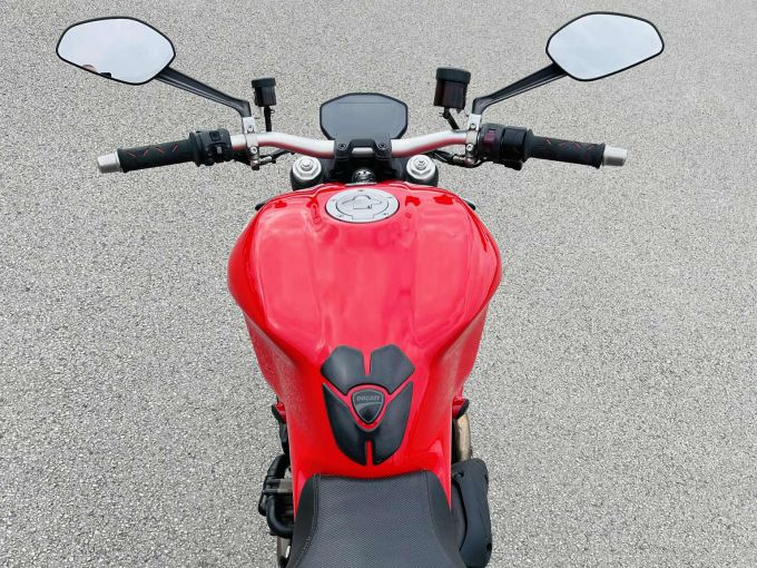 DUCATI MONSTER 1200 4