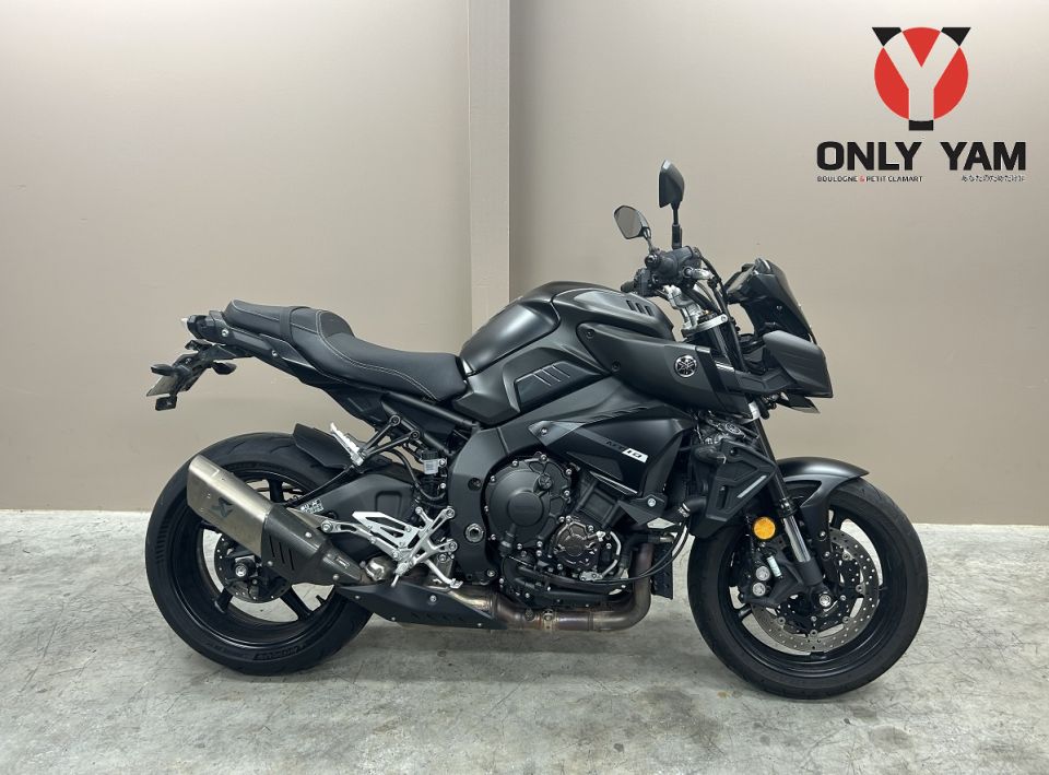 YAMAHA MT-10 4