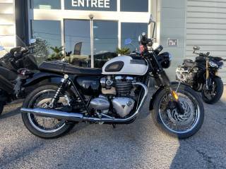 TRIUMPH BONNEVILLE T120 - 2016