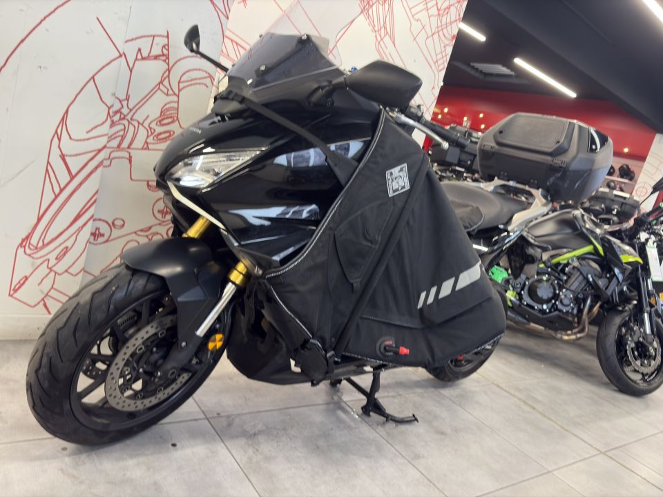 HONDA NSS FORZA 750 4