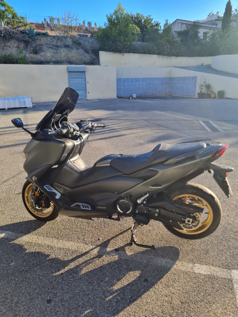 YAMAHA XP T-MAX 560 TECH MAX 4