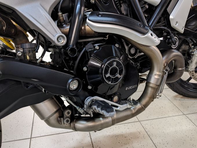 DUCATI SCRAMBLER 4