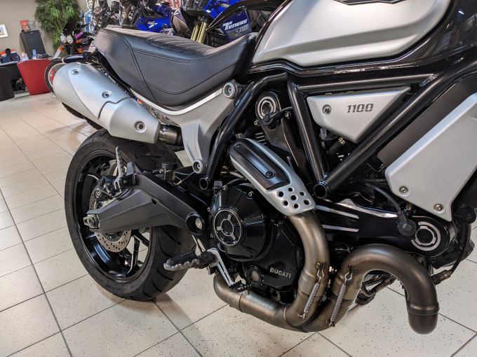 DUCATI SCRAMBLER 4