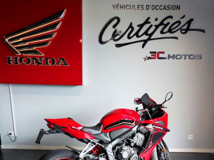 HONDA CBR650R 4