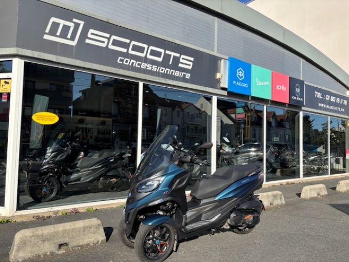 PIAGGIO MP3 530 HPE EXCLUSIVE 4