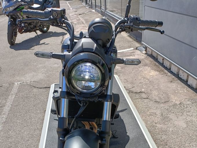 KAWASAKI ELIMINATOR 500 1ER MAIN 270 KMS 4