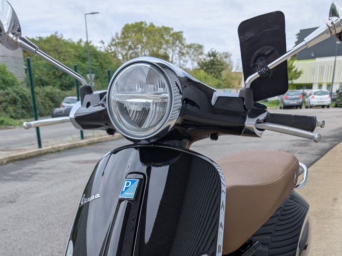 VESPA PRIMAVERA 50 4