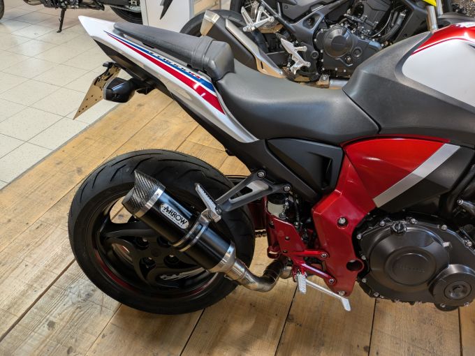 HONDA CB 1000 R 4