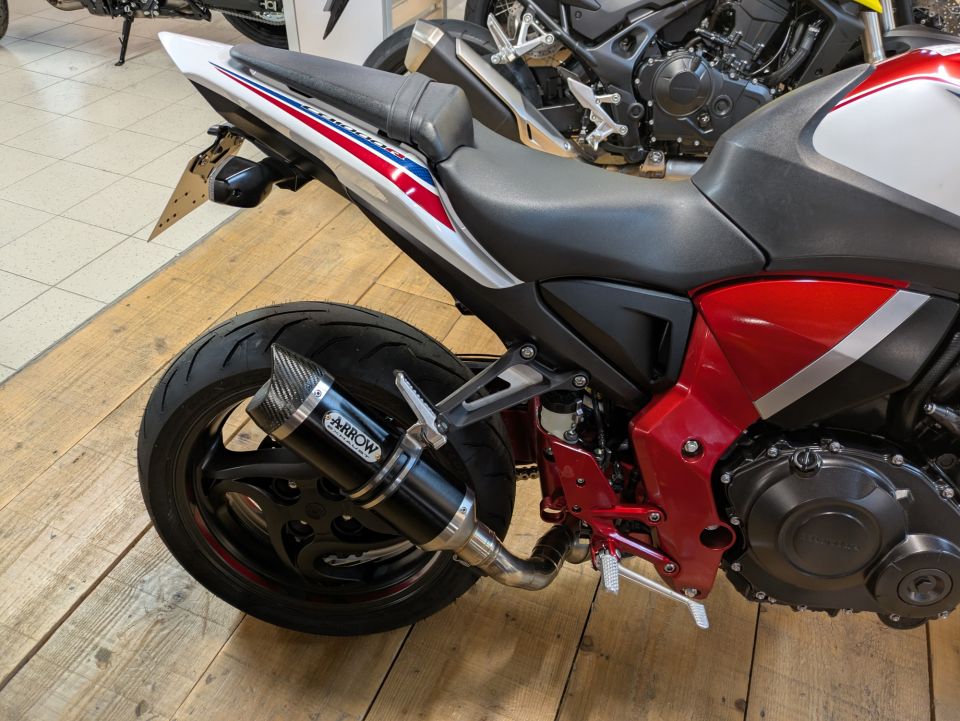 HONDA CB 1000 R 4