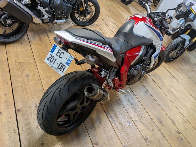 HONDA CB 1000 R 4