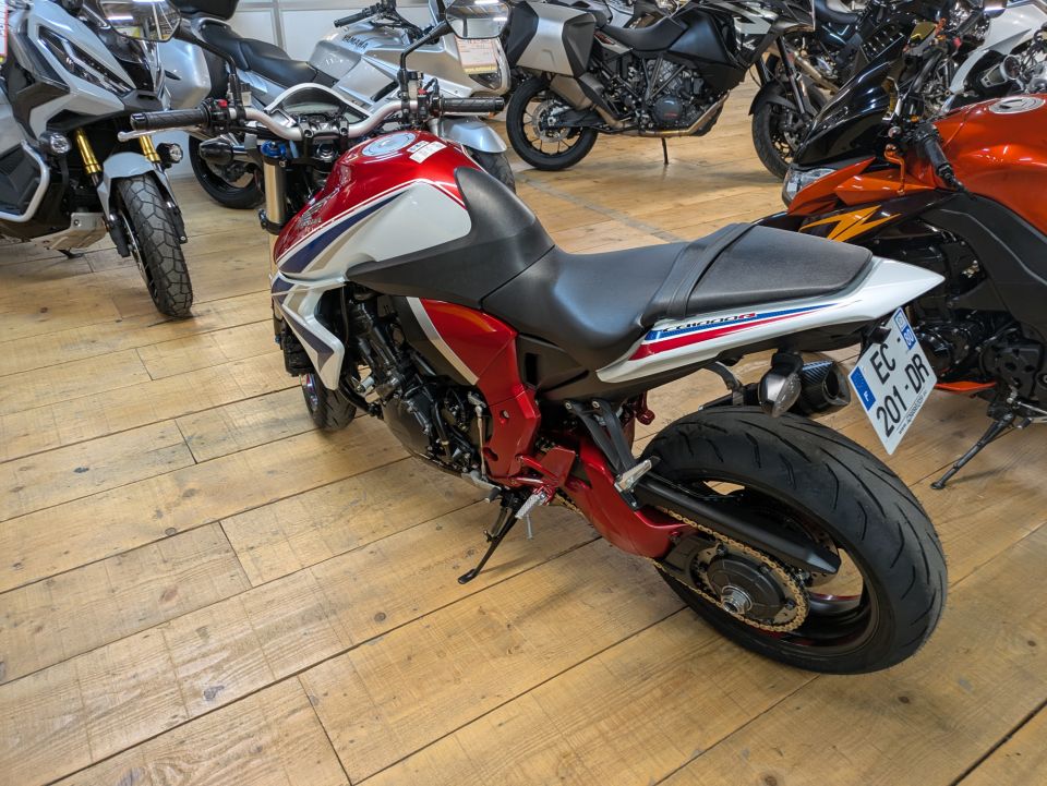 HONDA CB 1000 R 4