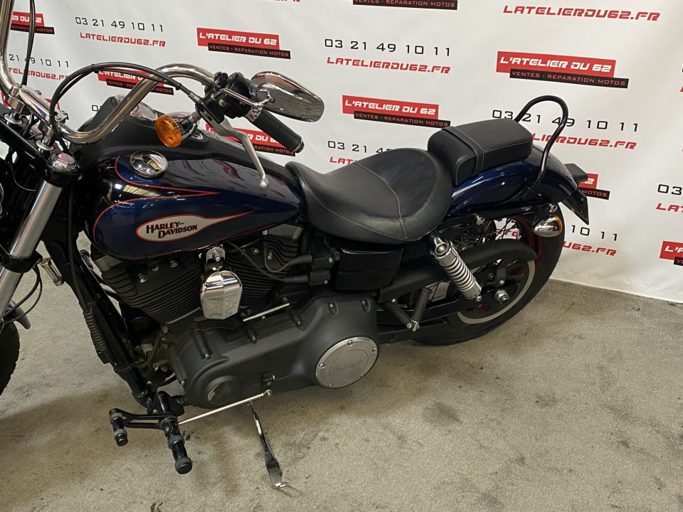 HARLEY-DAVIDSON DYNA STREET BOB 1690 4