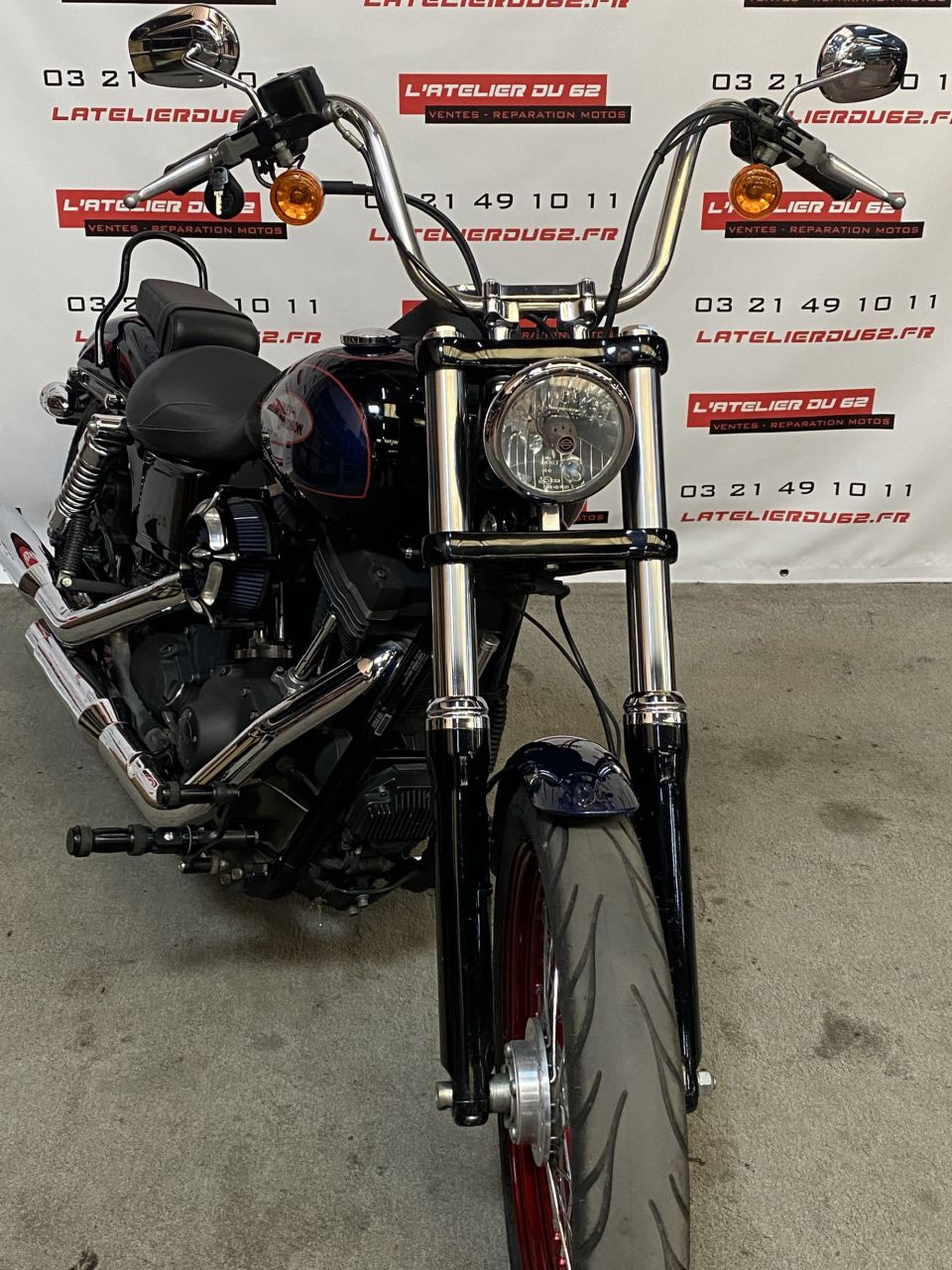 HARLEY-DAVIDSON DYNA STREET BOB 1690 4