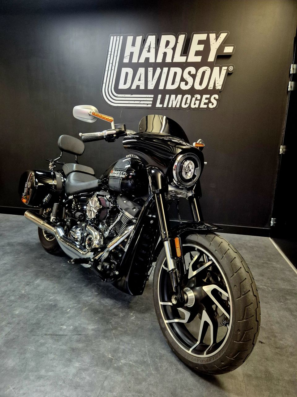 HARLEY-DAVIDSON SOFTAIL SPORT GLIDE 1745 4