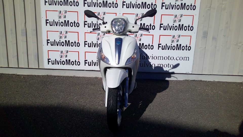 PIAGGIO MEDLEY 125 4