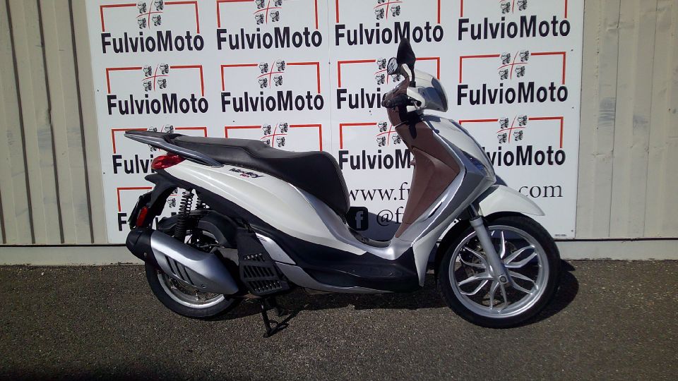 PIAGGIO MEDLEY 125 4