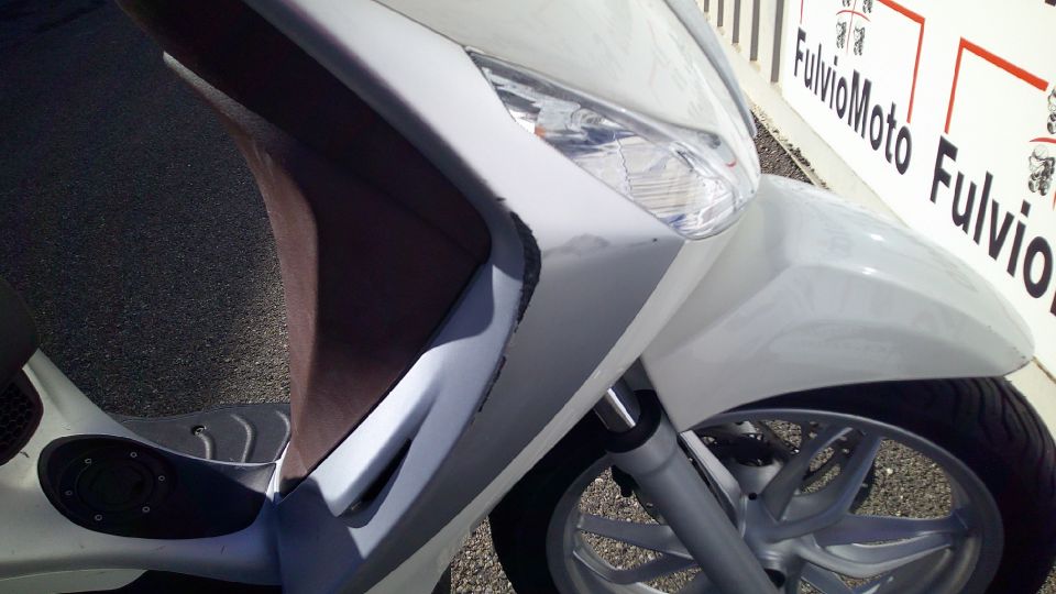 PIAGGIO MEDLEY 125 4